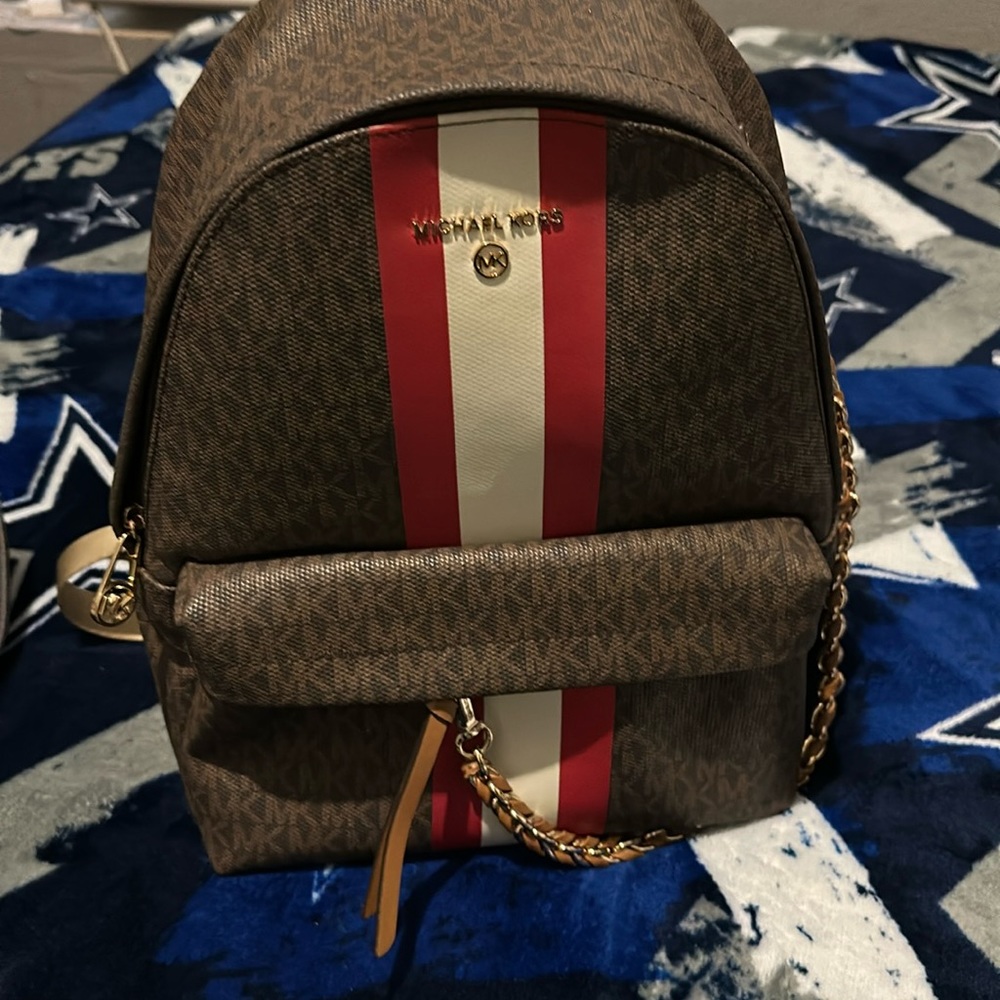Mk bag need gone asap